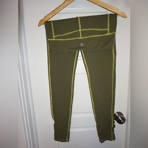 Carve Designs yoga pant